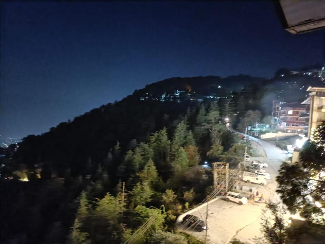 King Castle Mcleodganj-Centrally Heated And Air Cooled- Near Mall Road - Free Parking دارامشالا المظهر الخارجي الصورة