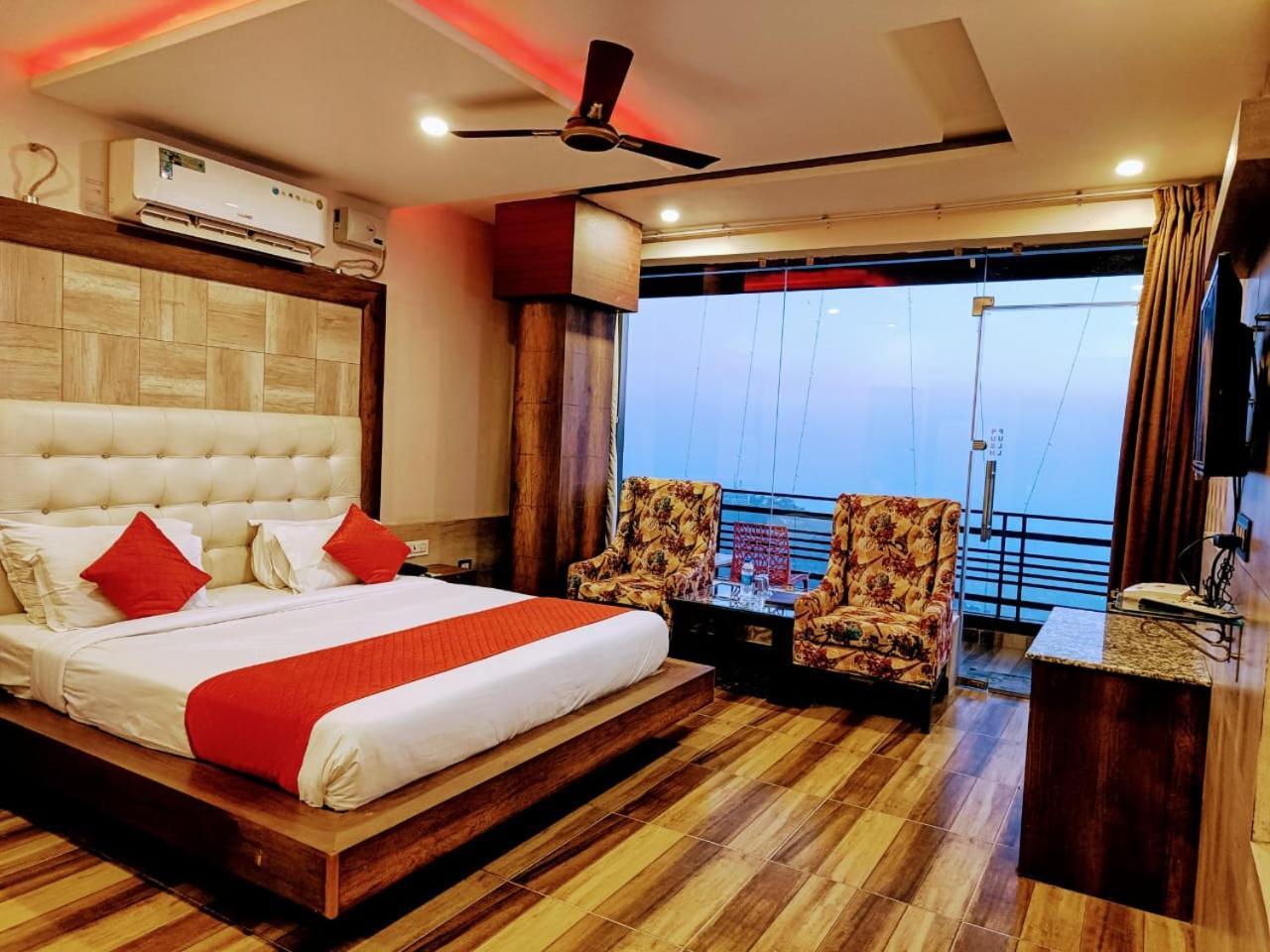 King Castle Mcleodganj-Centrally Heated And Air Cooled- Near Mall Road - Free Parking دارامشالا المظهر الخارجي الصورة