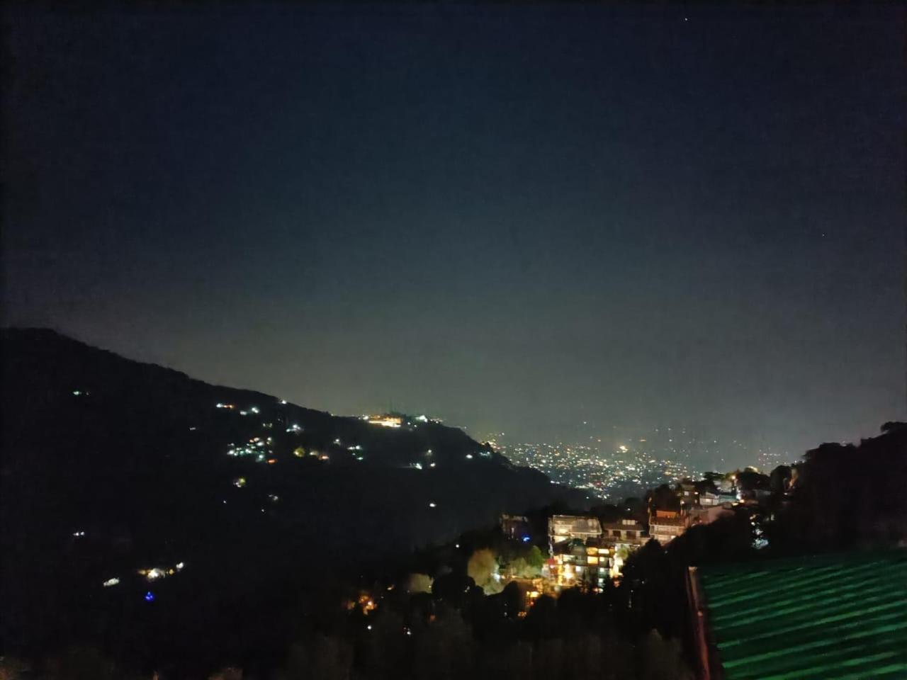 King Castle Mcleodganj-Centrally Heated And Air Cooled- Near Mall Road - Free Parking دارامشالا المظهر الخارجي الصورة