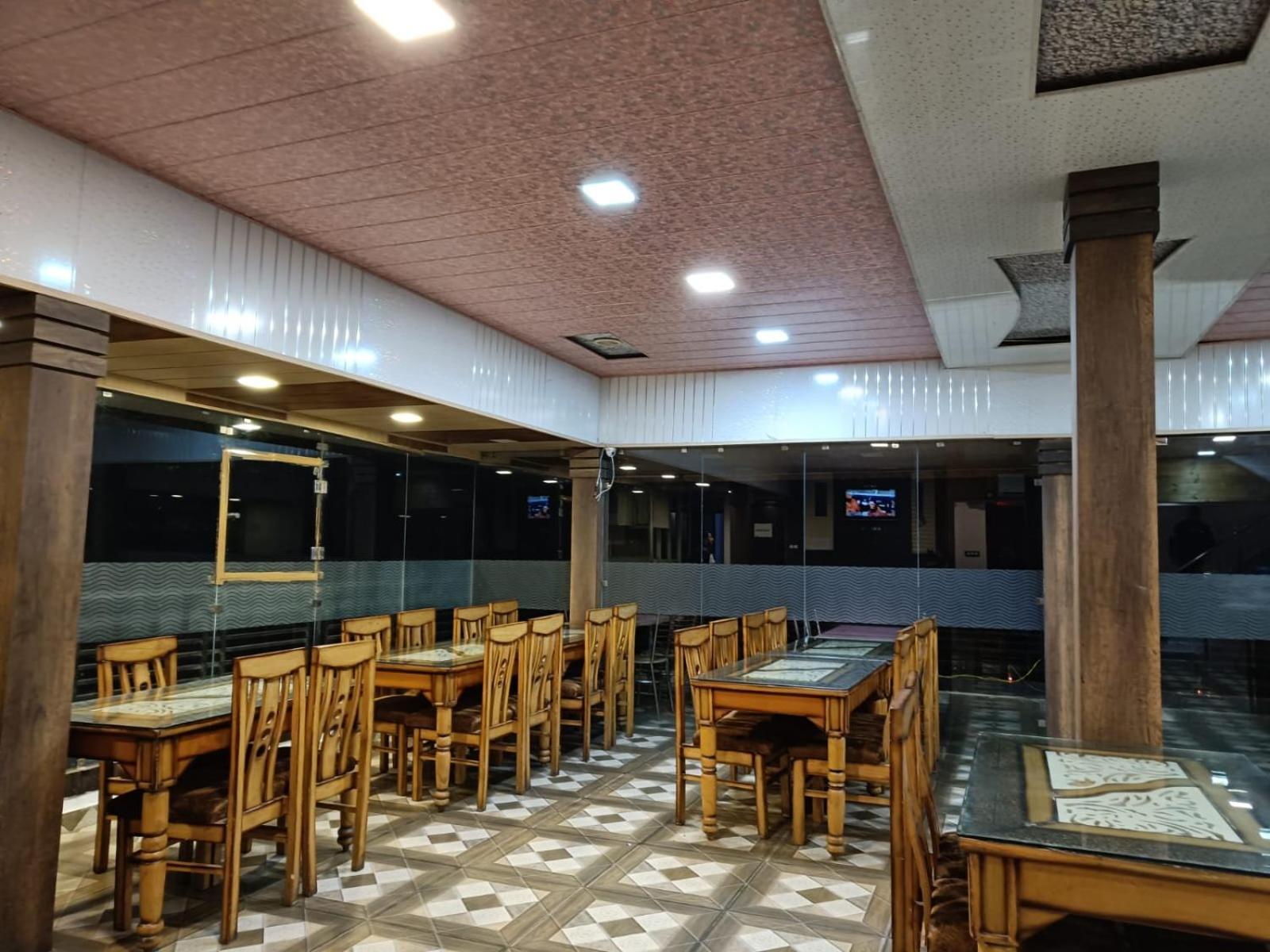 King Castle Mcleodganj-Centrally Heated And Air Cooled- Near Mall Road - Free Parking دارامشالا المظهر الخارجي الصورة