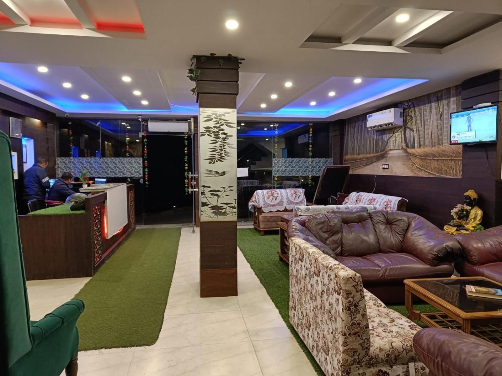 King Castle Mcleodganj-Centrally Heated And Air Cooled- Near Mall Road - Free Parking دارامشالا المظهر الخارجي الصورة