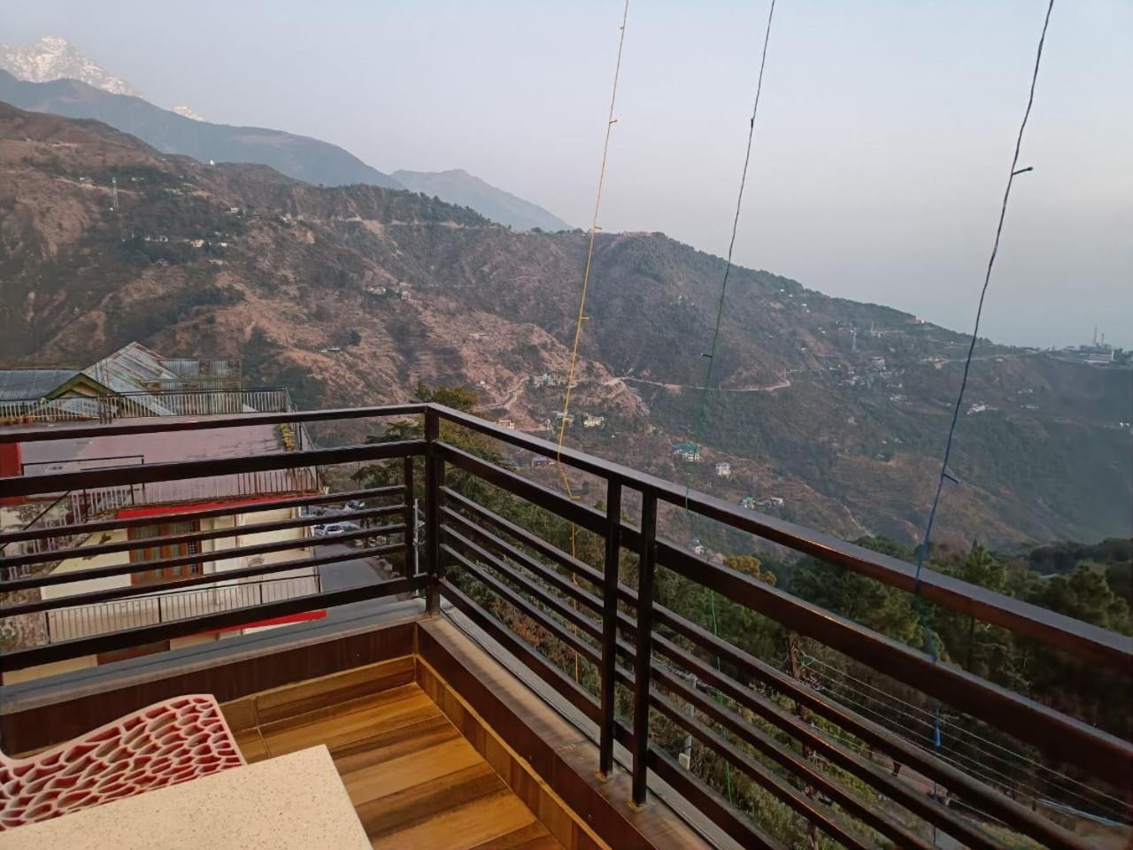 King Castle Mcleodganj-Centrally Heated And Air Cooled- Near Mall Road - Free Parking دارامشالا المظهر الخارجي الصورة