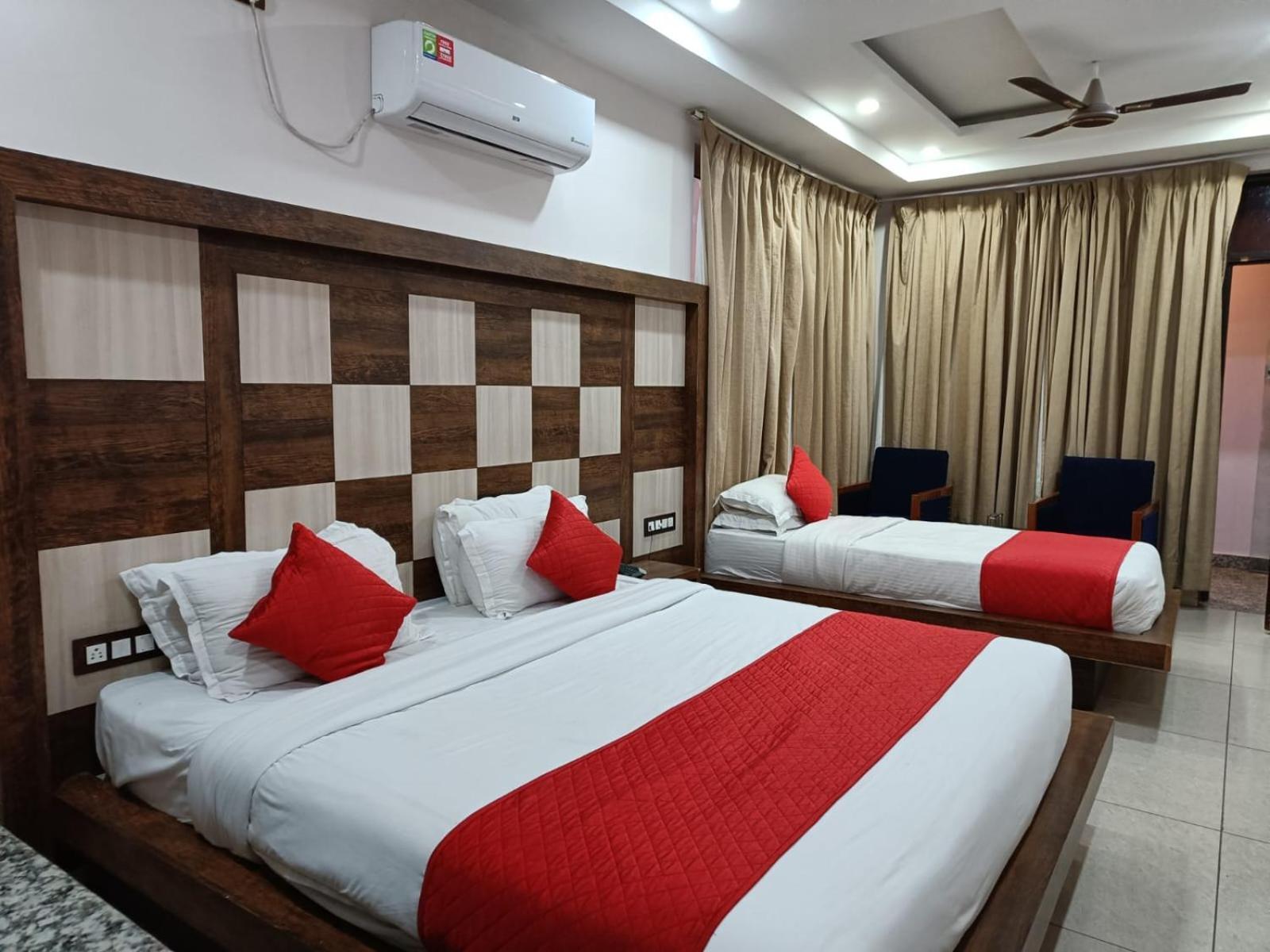 King Castle Mcleodganj-Centrally Heated And Air Cooled- Near Mall Road - Free Parking دارامشالا المظهر الخارجي الصورة