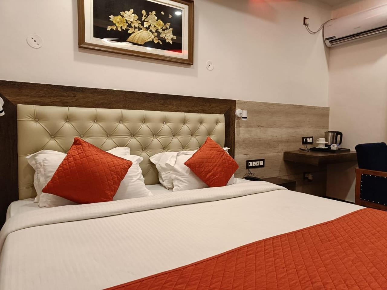 King Castle Mcleodganj-Centrally Heated And Air Cooled- Near Mall Road - Free Parking دارامشالا المظهر الخارجي الصورة