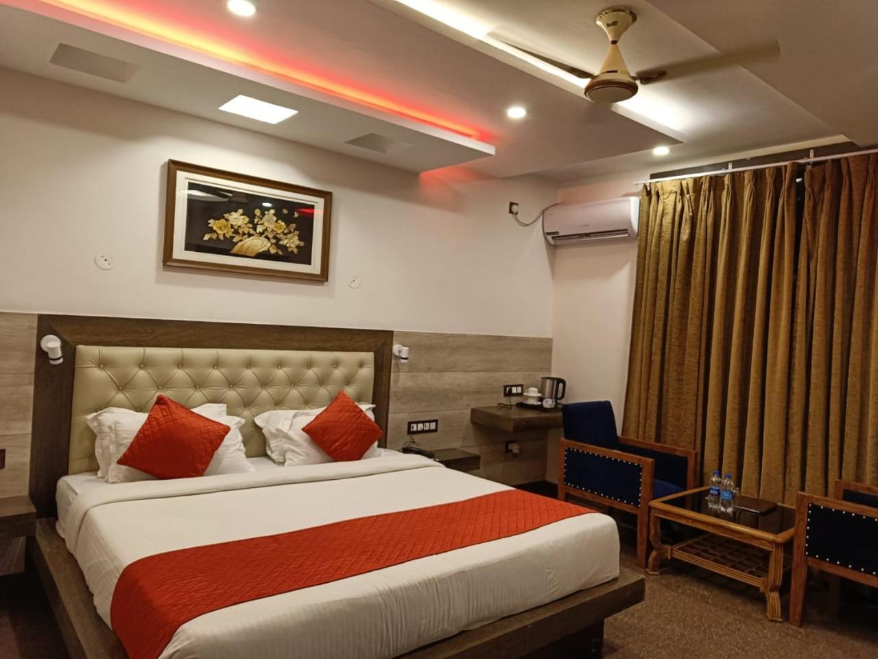 King Castle Mcleodganj-Centrally Heated And Air Cooled- Near Mall Road - Free Parking دارامشالا المظهر الخارجي الصورة