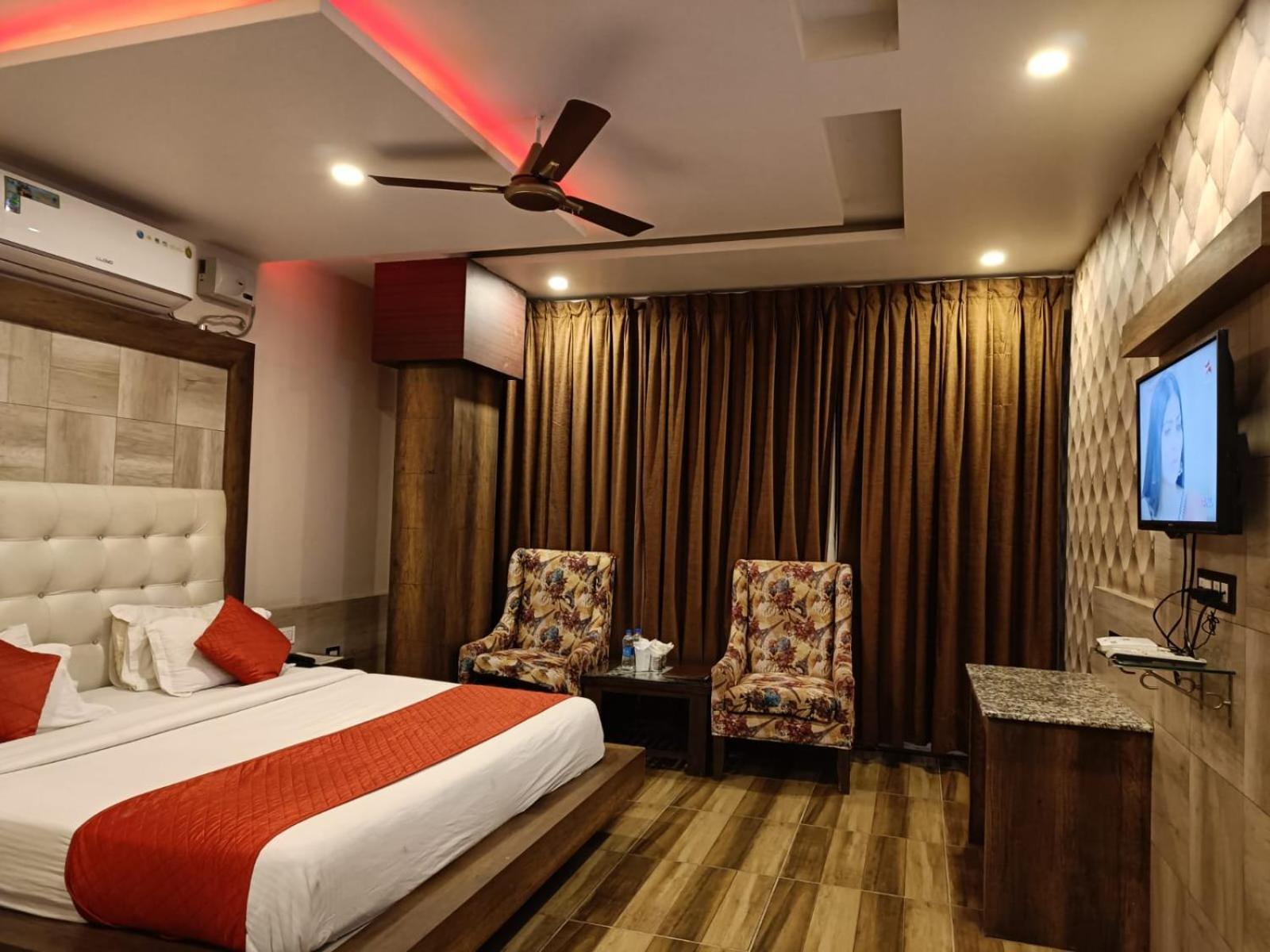 King Castle Mcleodganj-Centrally Heated And Air Cooled- Near Mall Road - Free Parking دارامشالا المظهر الخارجي الصورة